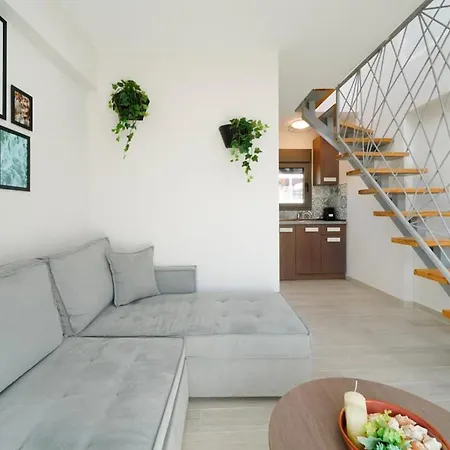 Apartment Theros By The Sea