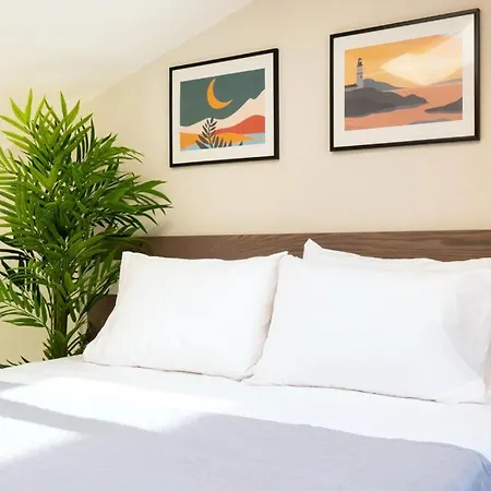 Theros By The Sea Apartment *
