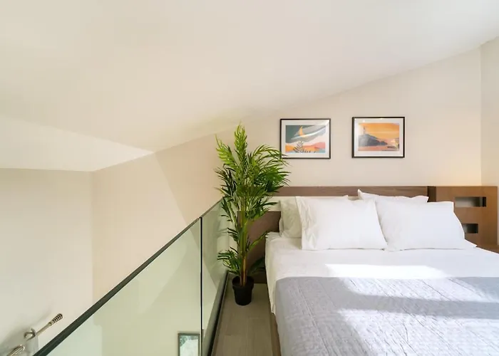 Theros By The Sea Apartment Olympiada